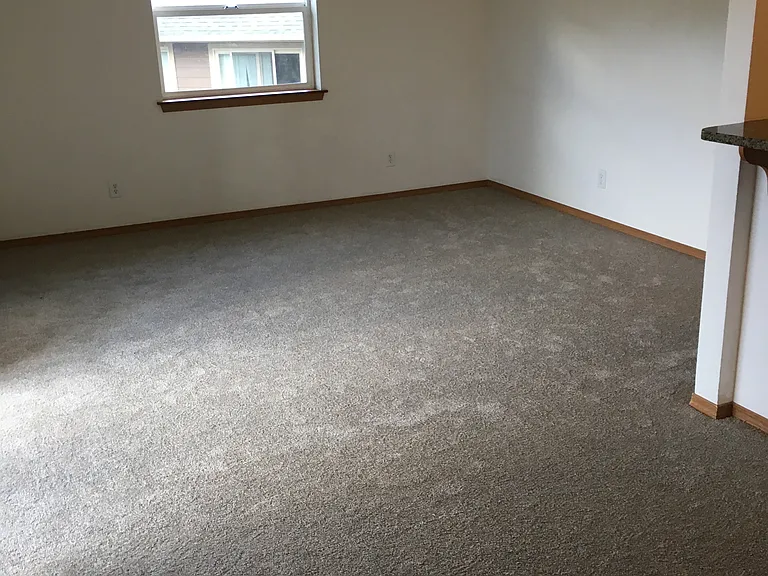 5747 Fallbrook Ln — Photo 29