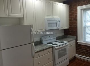 916 Beacon St PENTHOUSE 915, Boston, MA 02215
