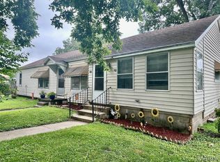 206 W Cedar St, Bertrand, MO 63823
