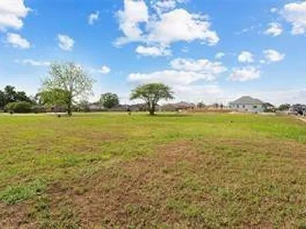 4021 Evangeline Ave, Chalmette, LA 70043