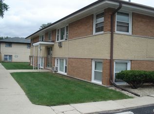 18508 Torrence Ave APT 2W, Lansing, IL 60438