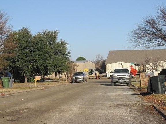 5th image of 504 Plainview Dr