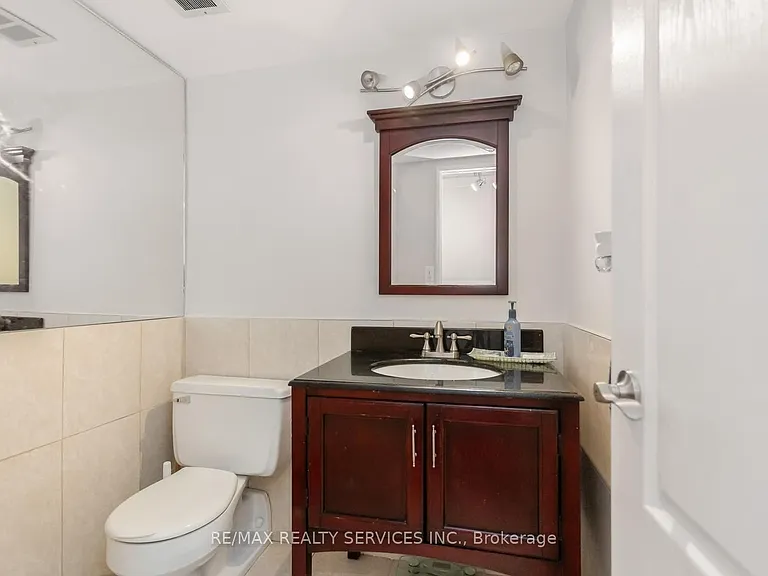 11 Wincott Dr #11 — Photo 14