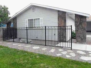 1039 Blake St N, Twin Falls, ID 83301