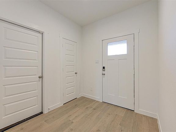3rd image of 30231 Belgrade Park Ln