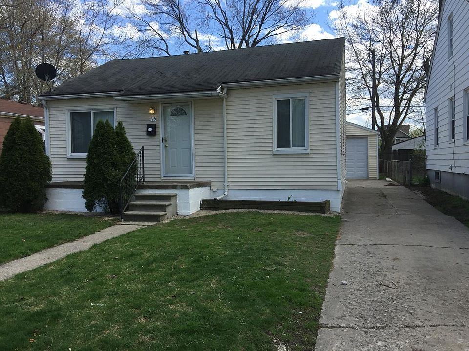 1st image of 95 Hamata Ave
