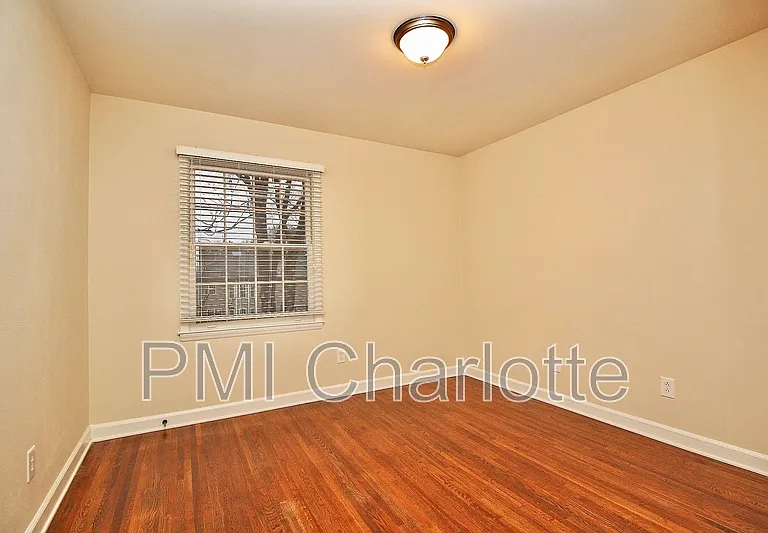 4317 Walker Rd #E — Photo 13