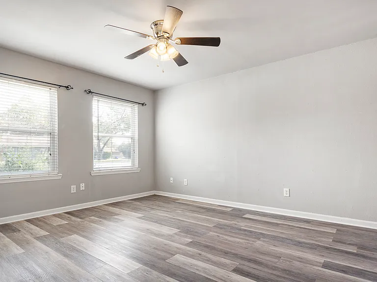 208 Wilshire Dr #208A — Photo 17