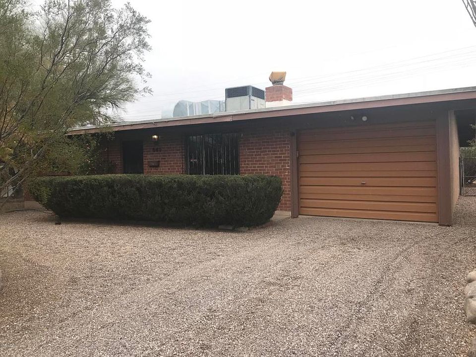 1st image of 640 N Avenida De Suenos