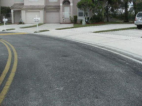 4th image of 15442 NW 12th Ct