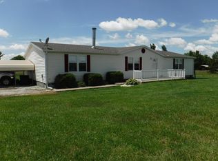 10215 S 679th Rd, Wyandotte, OK 74370