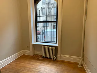 Rented by Century 21 Premier 