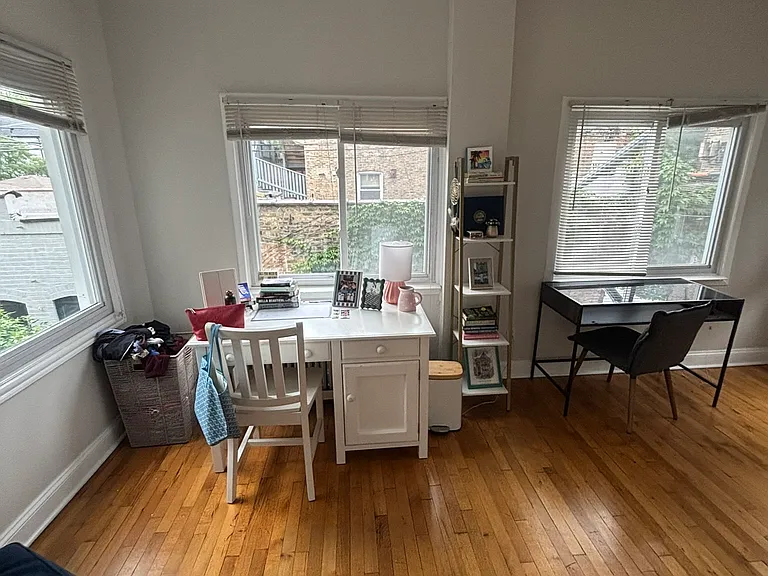1506 W Addison St — Photo 7