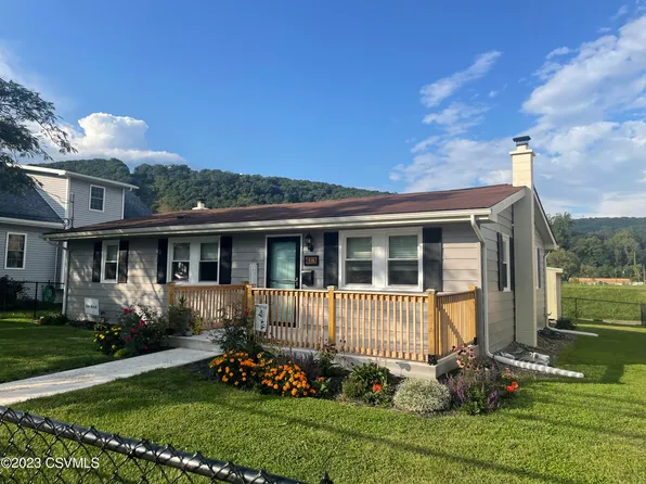413 W Mahoning St, Danville, PA 17821