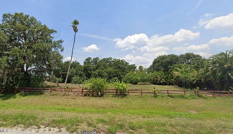 2nd image of 2002 County Road 731