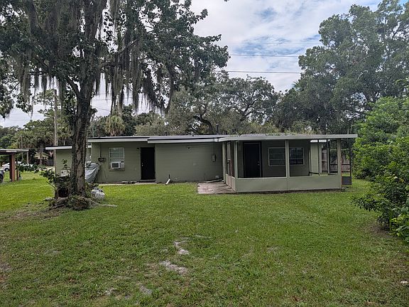 4th image of 985 S Fiske Blvd