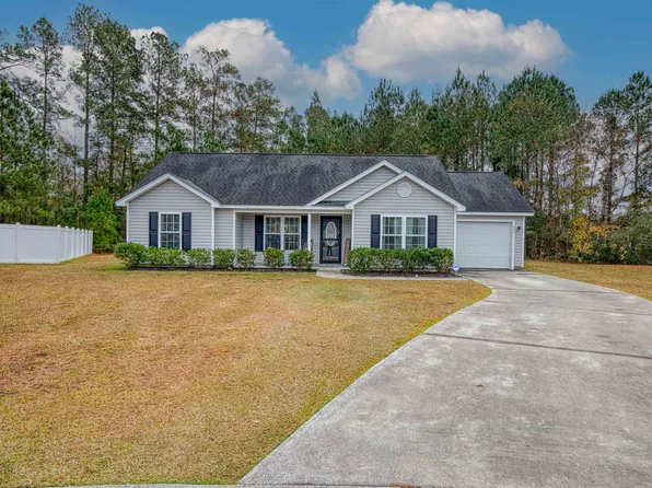246 Blue Jacket Dr., Galivants Ferry, SC 29544