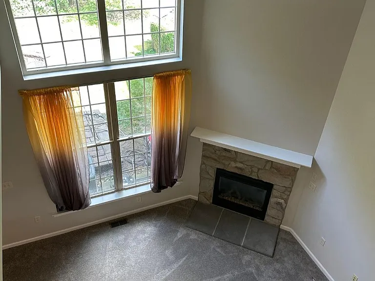 5590 Twilight Dr — Photo 7