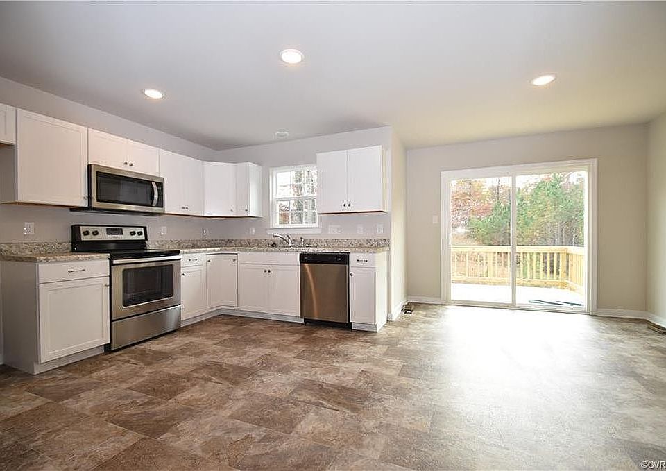 2nd image of 6955 Wildwood St