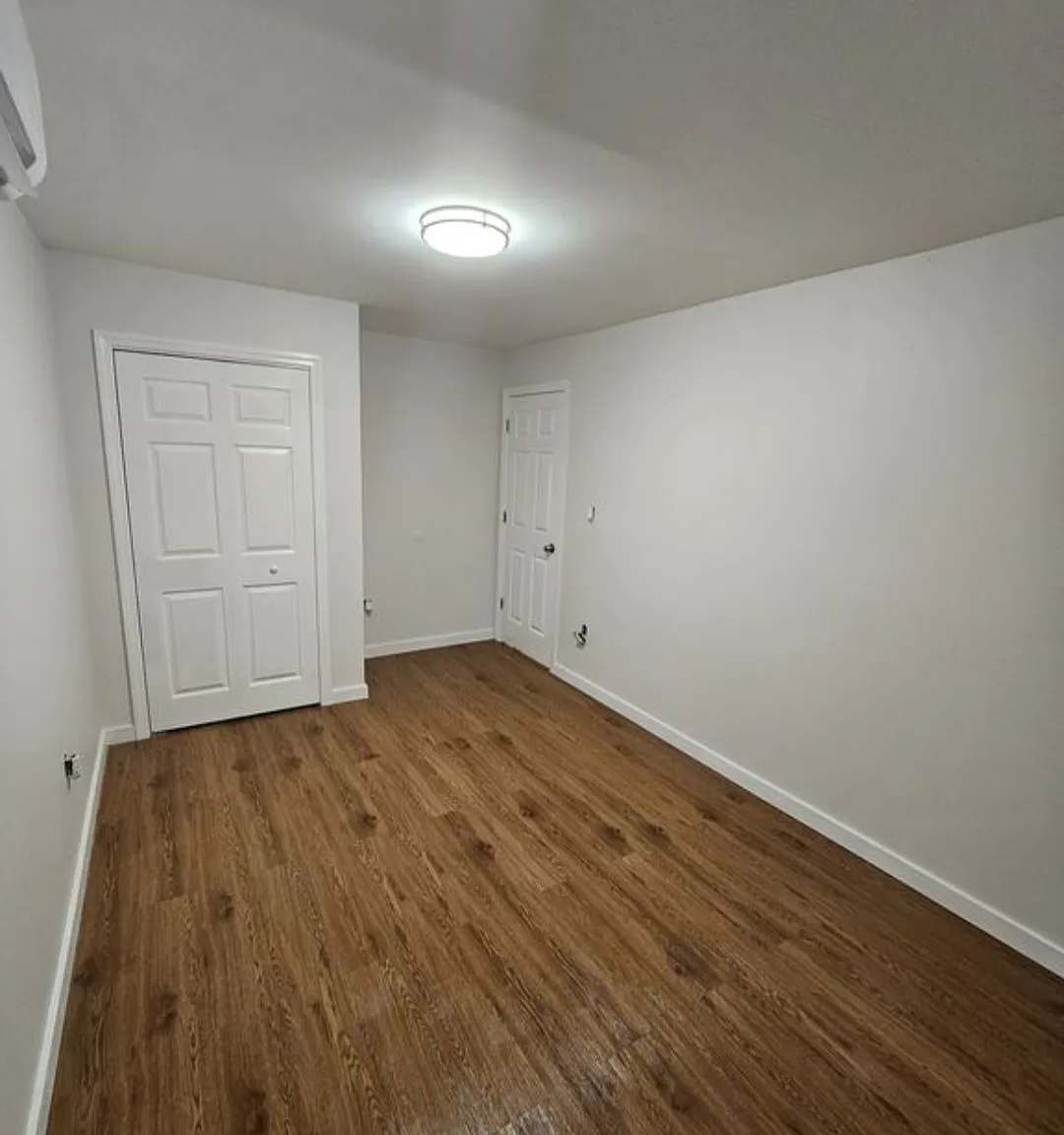 1273 Arnow Ave — Photo 3