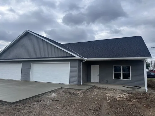 11025 Mushroom Rd NW #B, Beach City, OH 44608