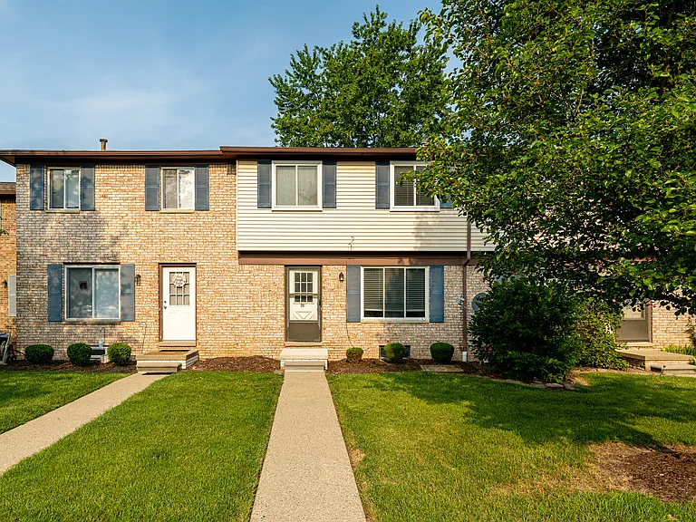 251 Sheffield Dr — Photo 32