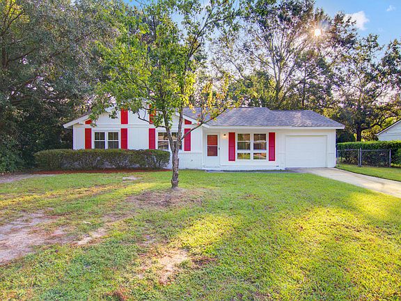 4th image of 7624 Midwood Dr