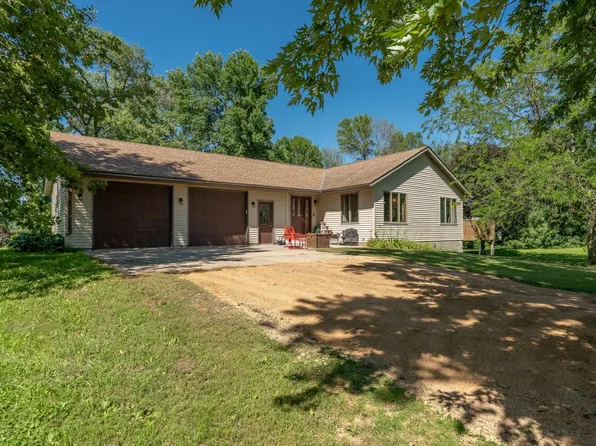 22346 302nd St, Belle Plaine, MN 56011
