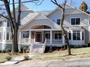 6506 79th Pl, Cabin John, MD 20818