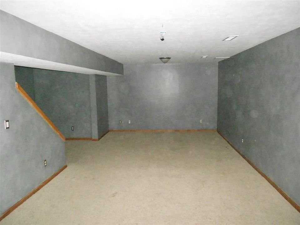 1st image of 2322 Sterling Ct