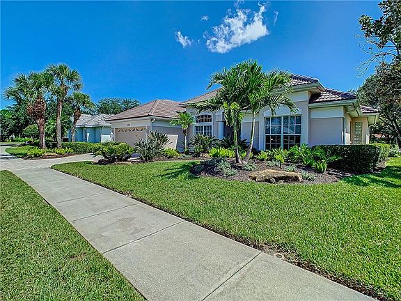 2nd image of 398 Lansbrook Dr