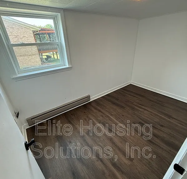 820 N 16th St — Photo 16