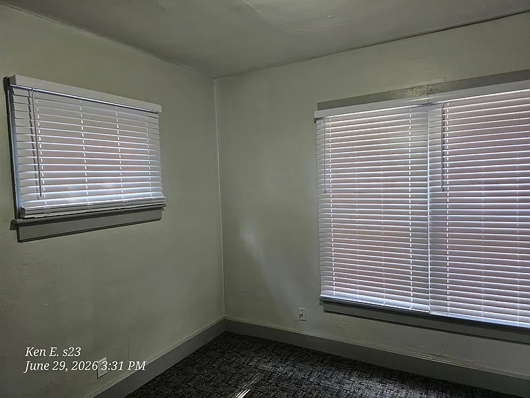 1315 Kinzy St #A — Photo 48