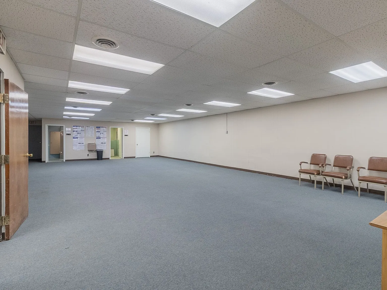 39 S Jackson Ave - Suite A - 1 — Photo 3