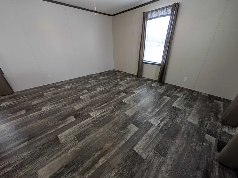 38000 Le Chateau Blvd #199 — Photo 8