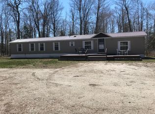 20155 S Roe Rd, Sault Sainte Marie, MI 49783