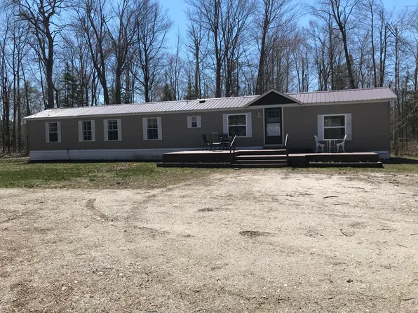 20155 S Roe Rd, Sault Sainte Marie, MI 49783