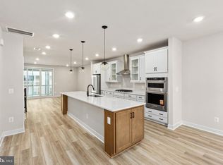 45201 Drowes Ter, Dulles, VA 20166