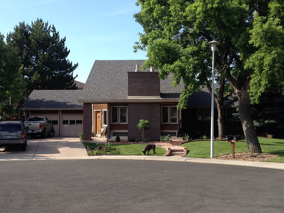 Front Yard (North Elevation)