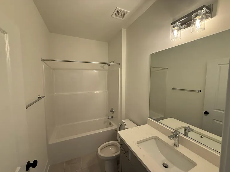 15330 Oasis Sun Aly #58 — Photo 4