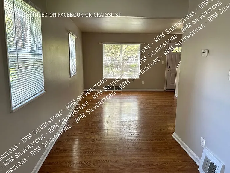 3282 Coolidge Hwy — Photo 6