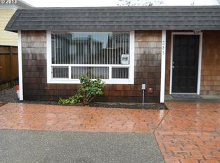 381 S Beach Dr, Seaside, OR 97138