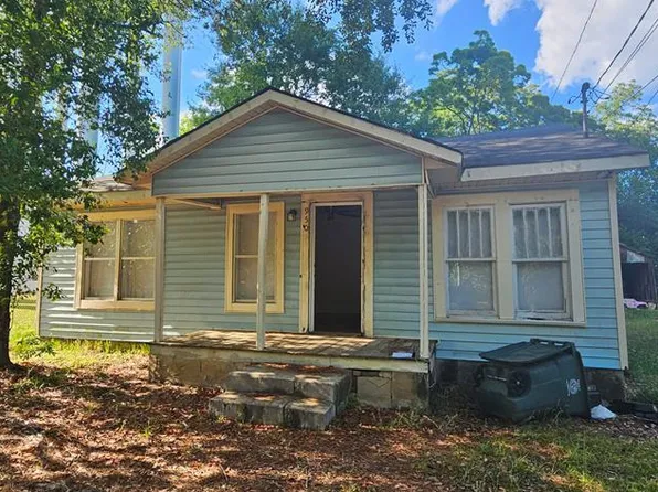 950 Chickasaw St, Dothan, AL 36303