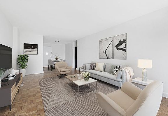 3rd image of 353 E 83rd St APT 15B