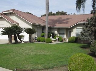 643 E Northridge Dr, Dinuba, CA 93618