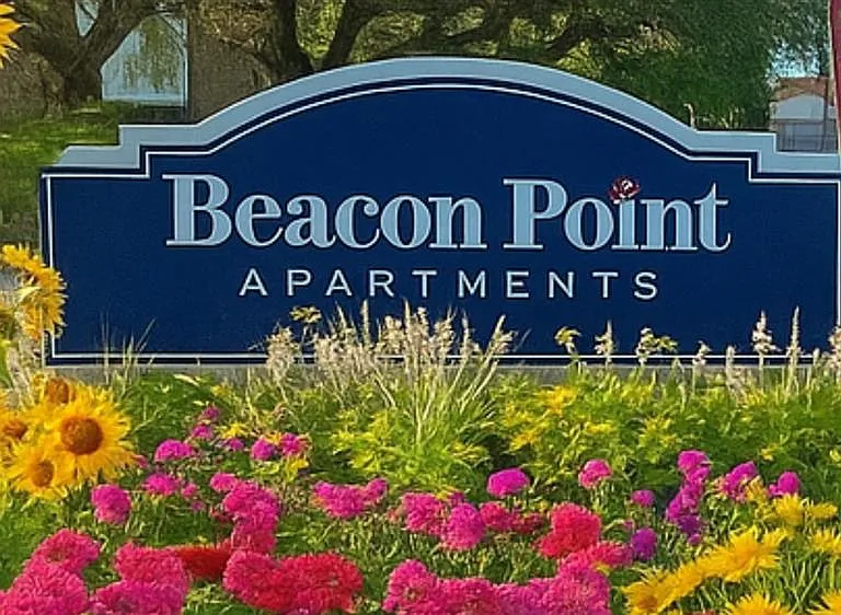 Beacon Point Apartments — Photo 1