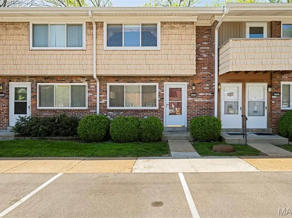 10917 Carroll Wood Way #1, Saint Louis, MO 63128