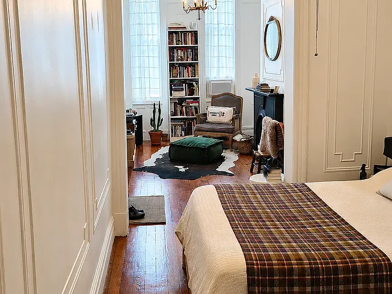 152 Eckford St #1L — Photo 3