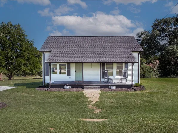 105 E Beattie St, Liberty, SC 29657