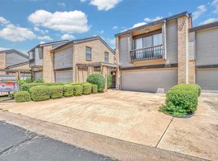 433 NW Chimney Creek Dr, Lawton, OK 73505